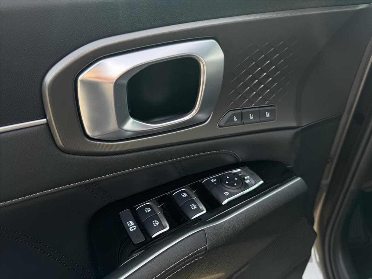 2026 Kia SORENTO - 11
