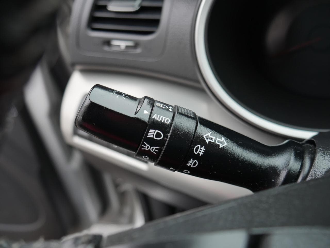 2011 Kia SORENTO - 18