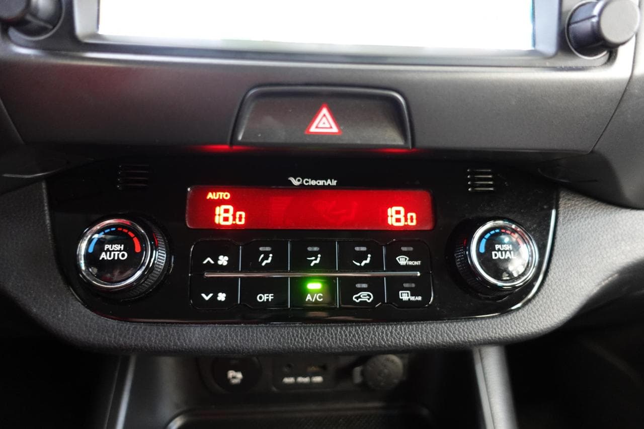 2014 Kia Sportage - 19