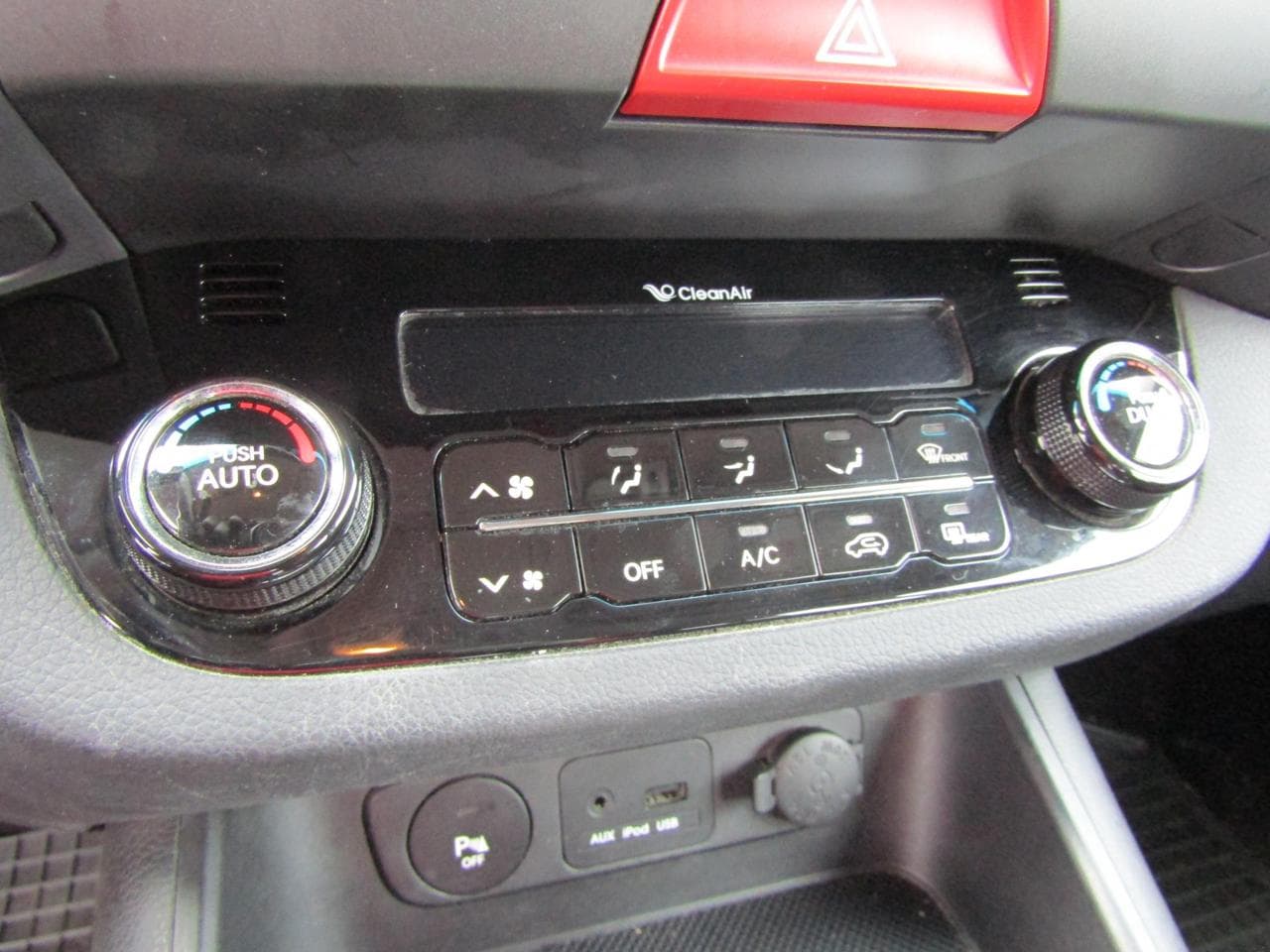 2010 Kia SPORTAGE - 13