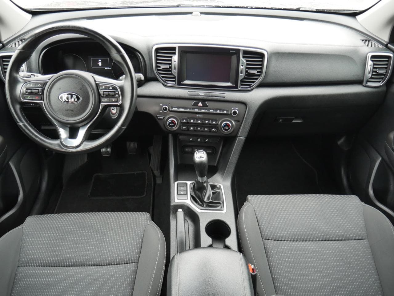 2017 Kia SPORTAGE - 8