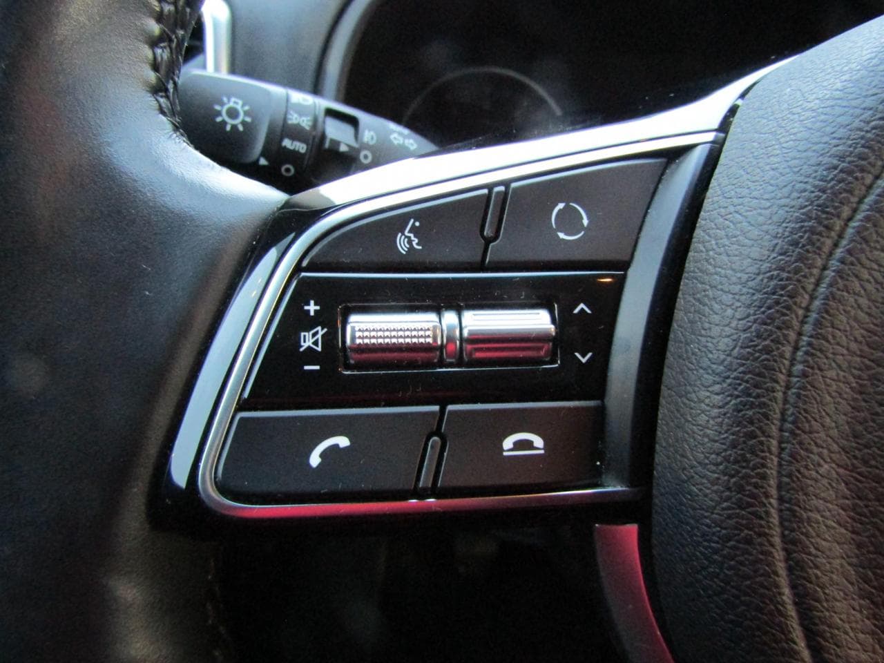 2019 Kia SPORTAGE - 18
