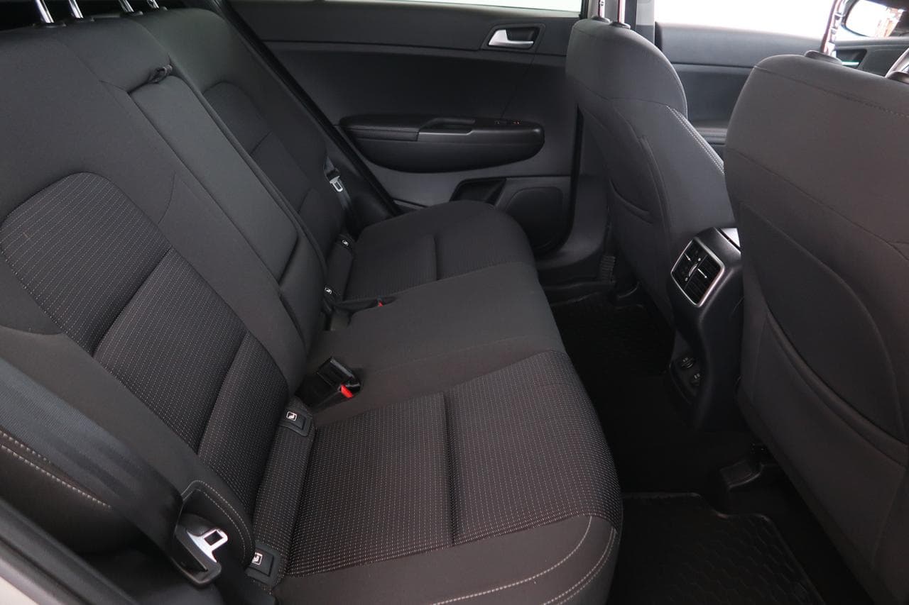 2016 Kia SPORTAGE - 13