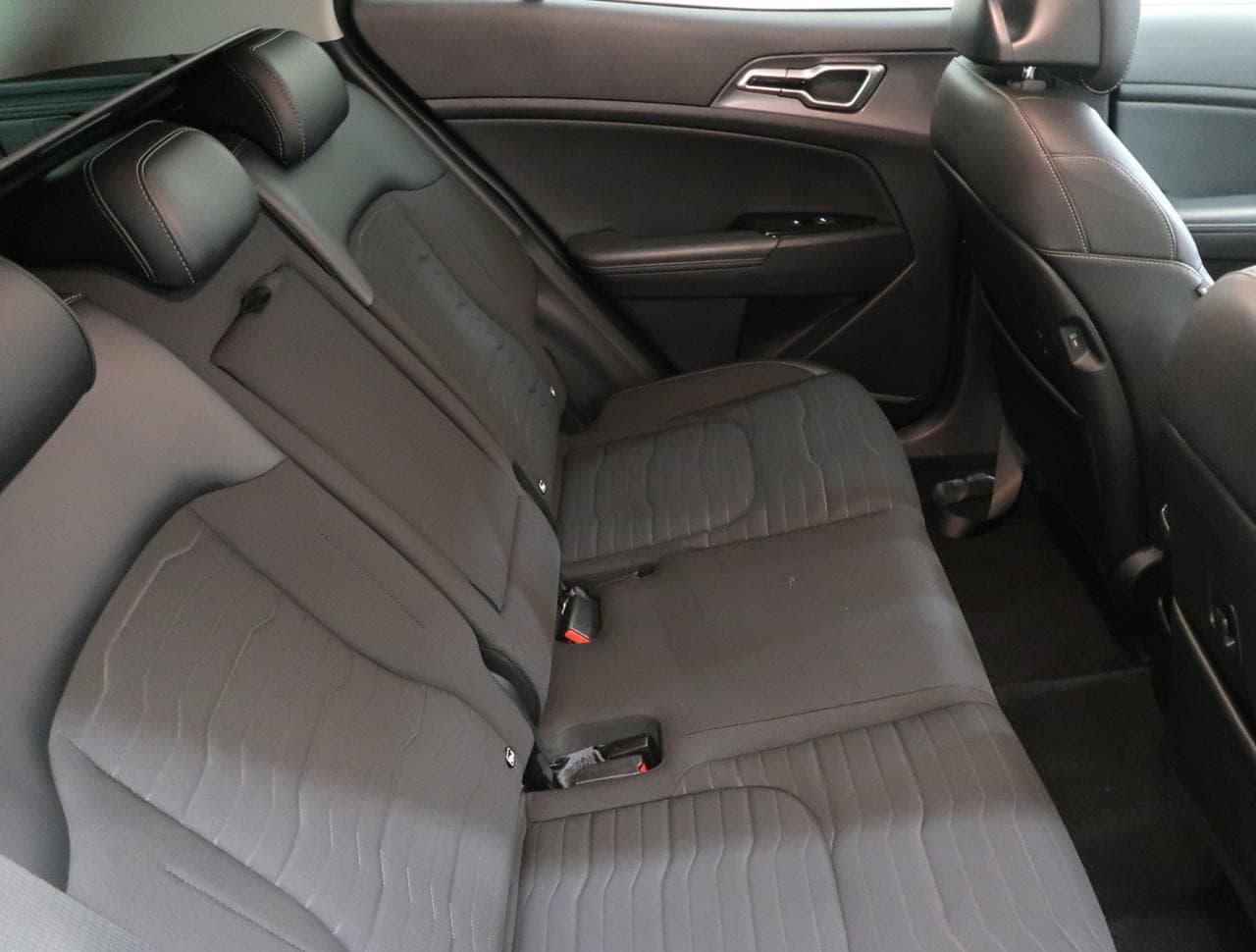 2022 Kia Sportage - 13