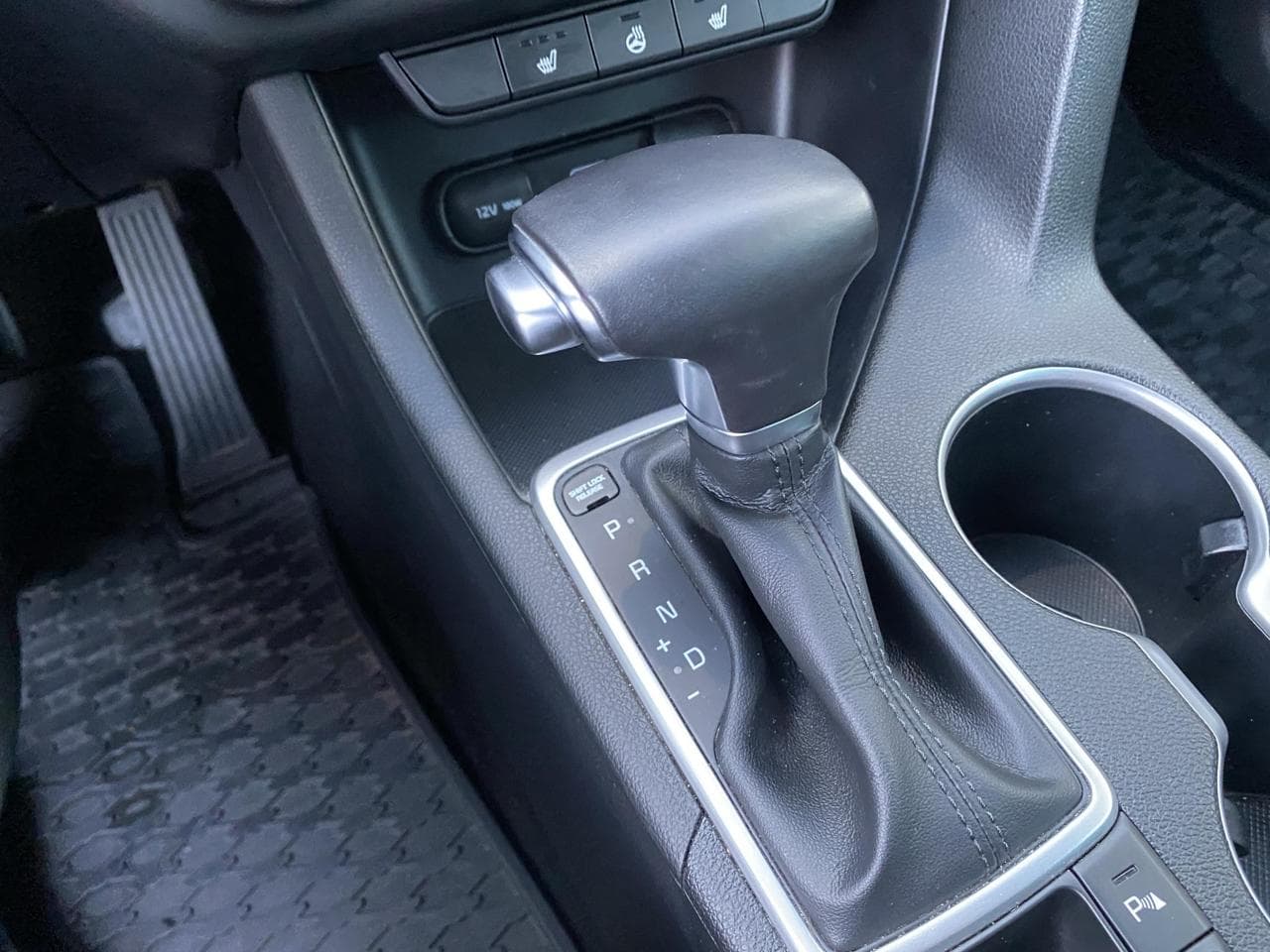 2021 Kia Sportage - 16