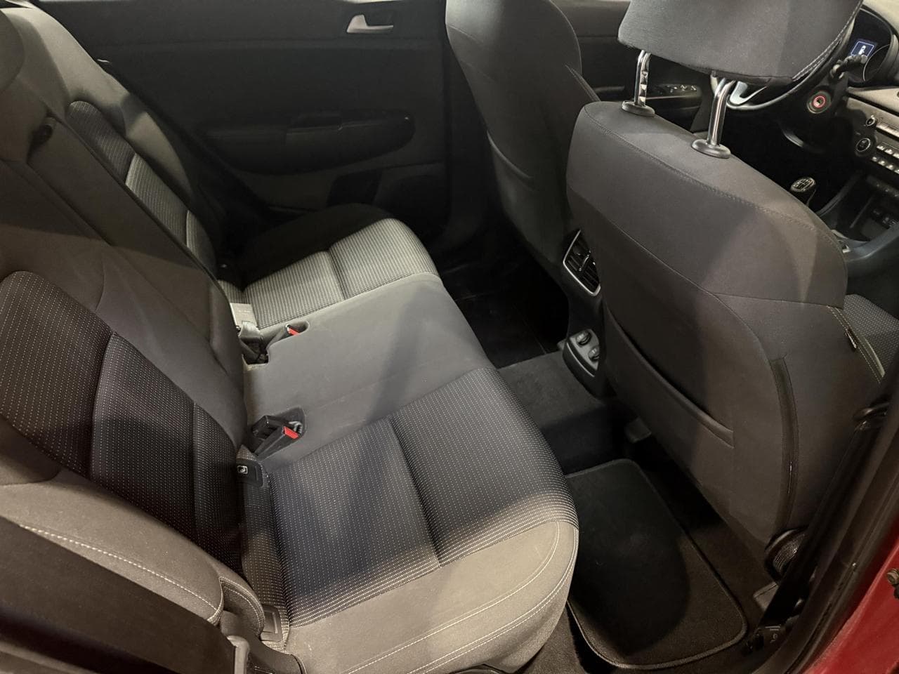 2016 Kia Sportage - 13