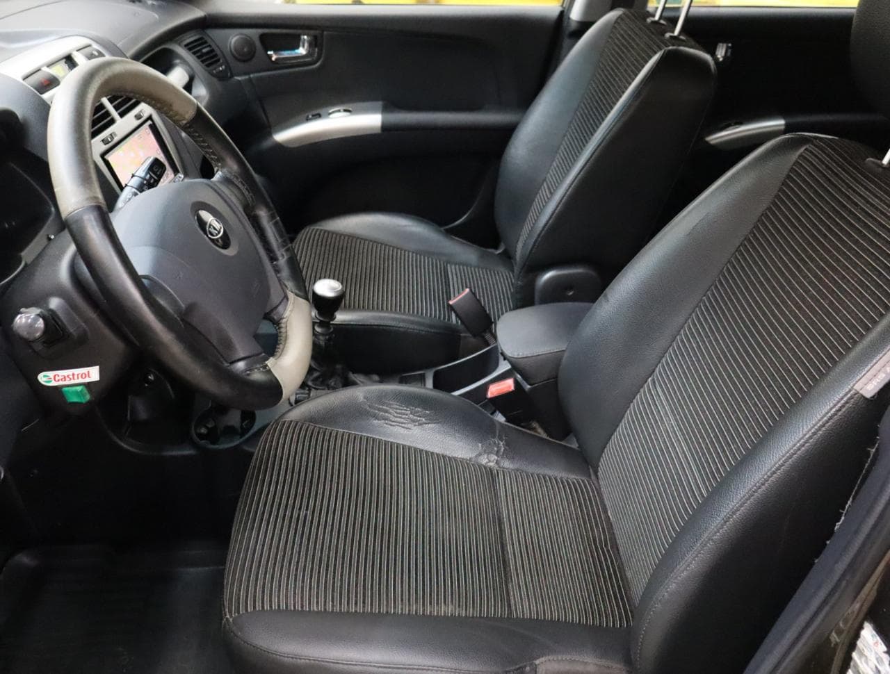 2007 Kia Sportage - 16