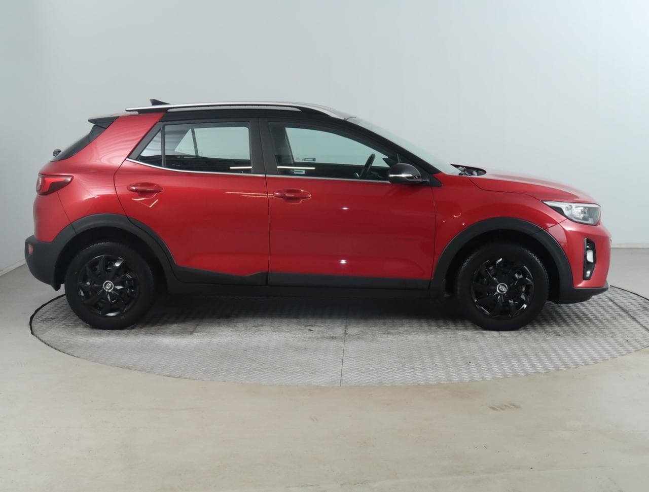 2018 Kia STONIC - 8