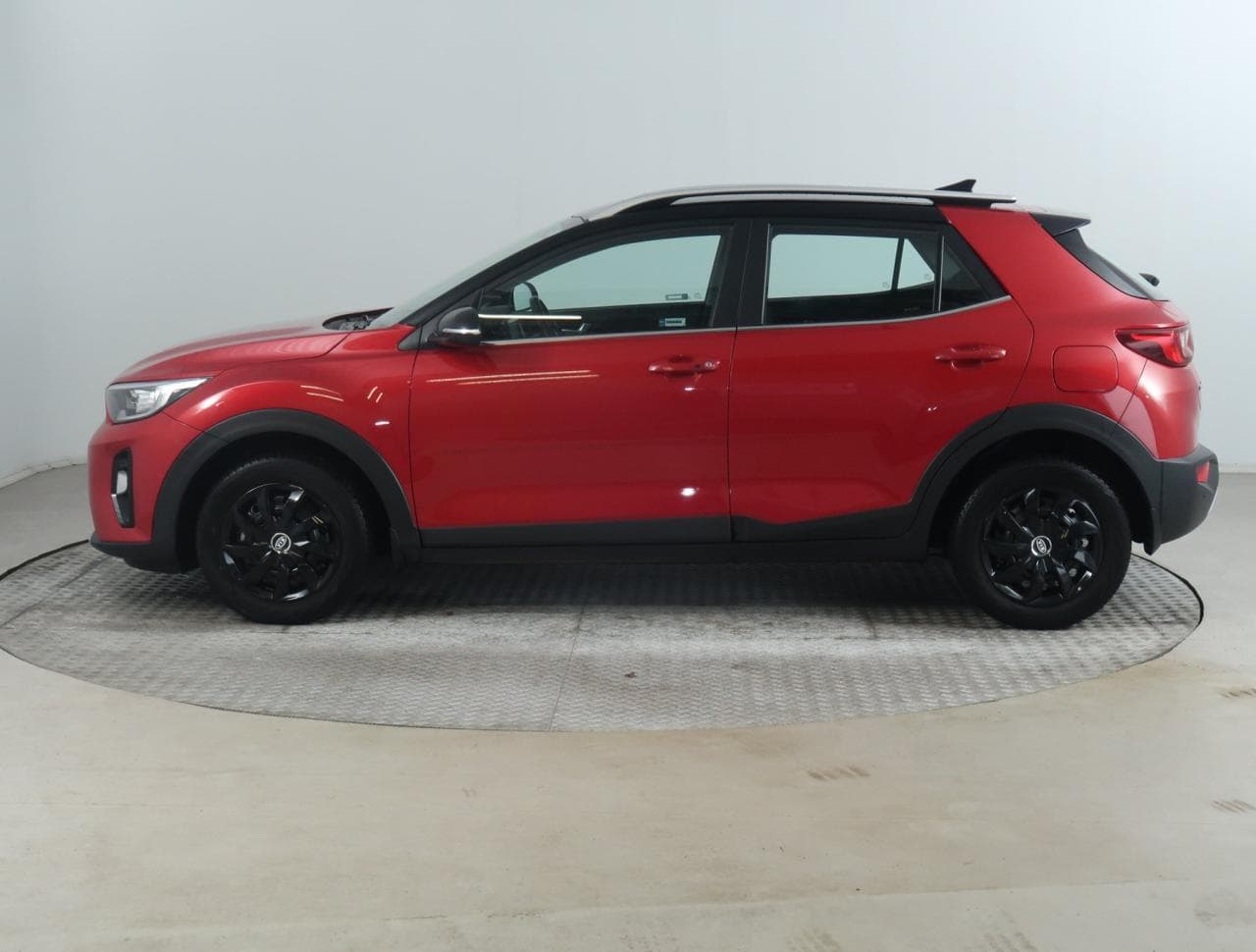 2018 Kia STONIC - 4