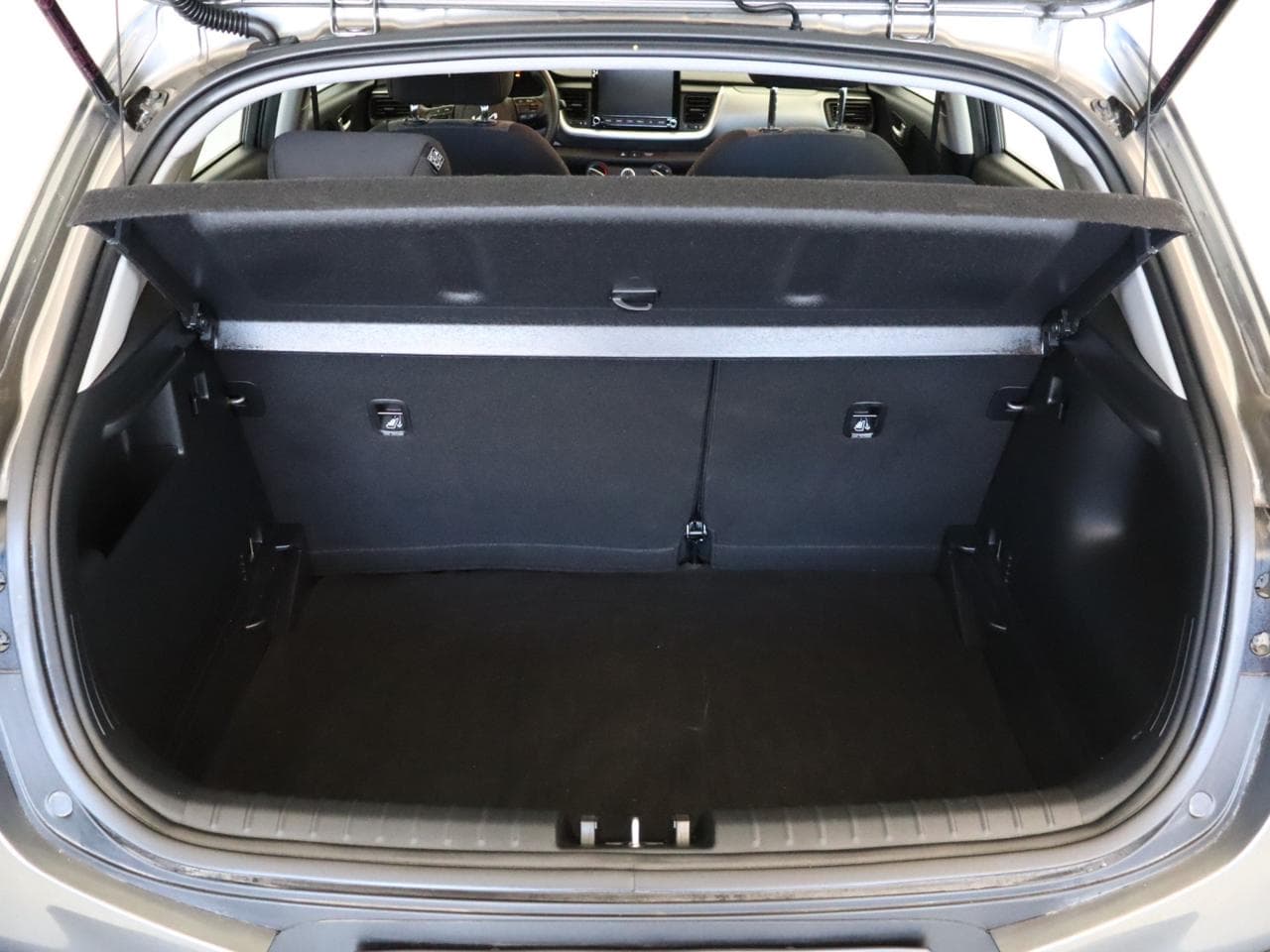 2024 Kia Stonic - 17