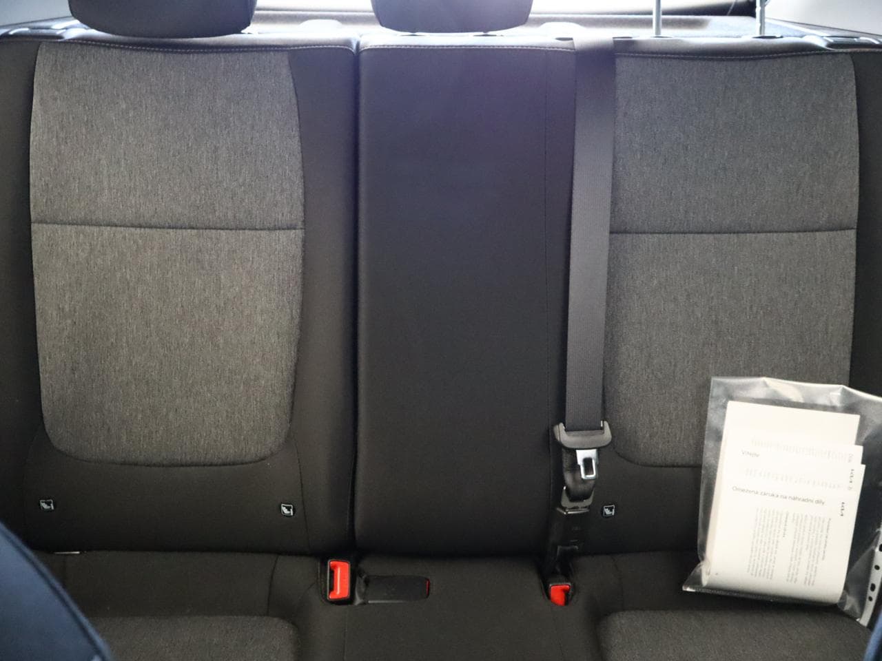 2024 Kia Stonic - 12