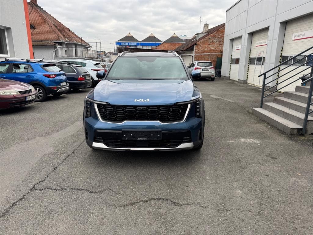 2025 Kia SORENTO - 2