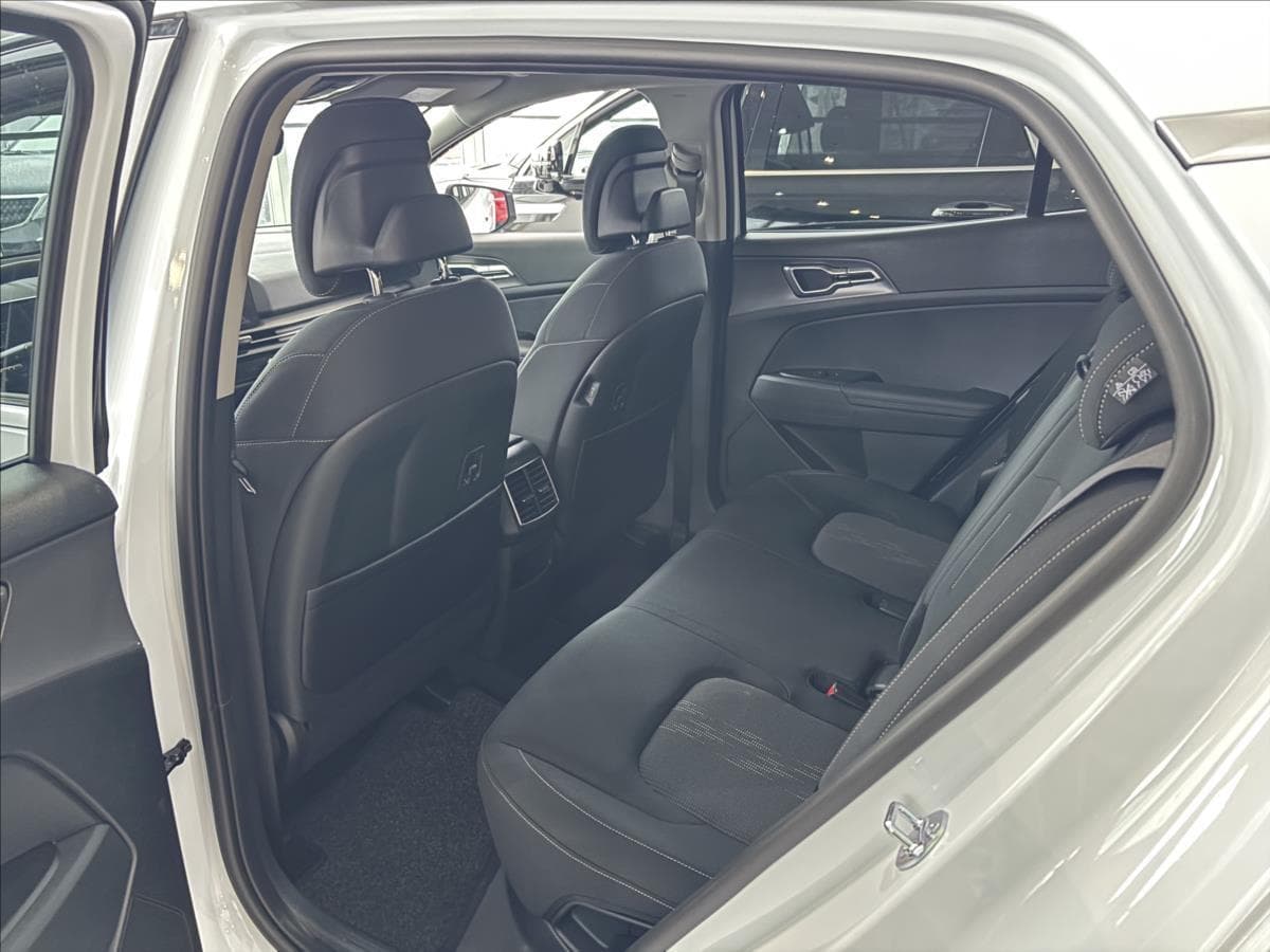 2026 Kia Sportage - 7