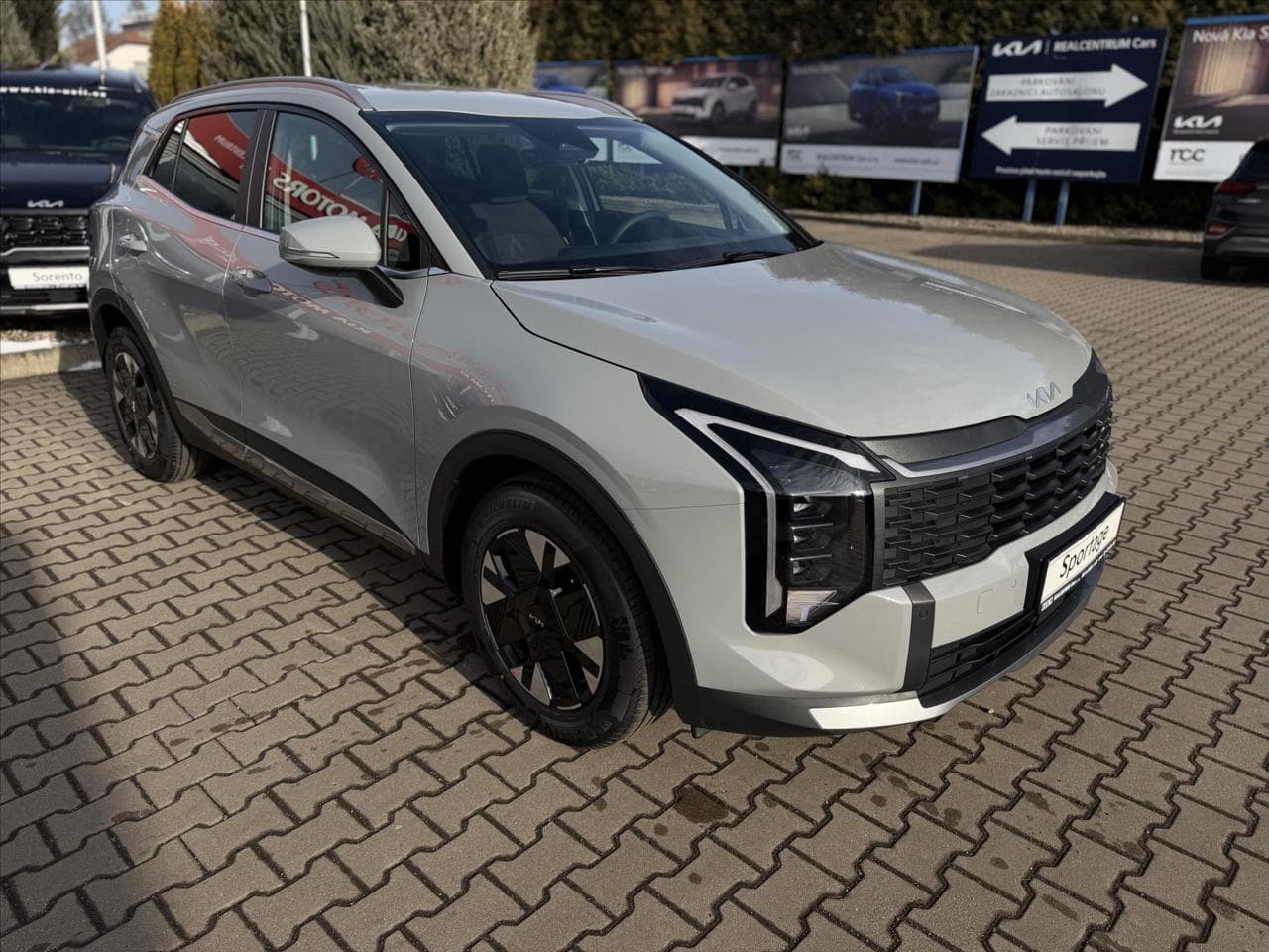 2026 Kia SPORTAGE - 9