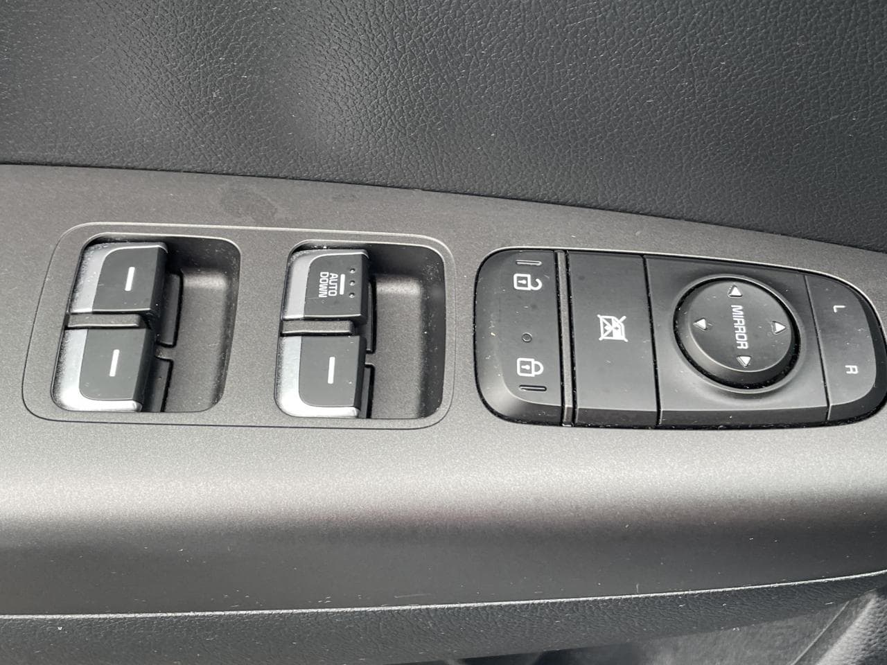 2020 Kia Sportage - 20