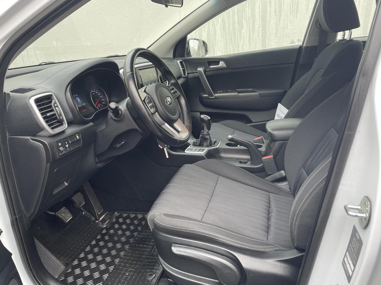 2020 Kia Sportage - 9