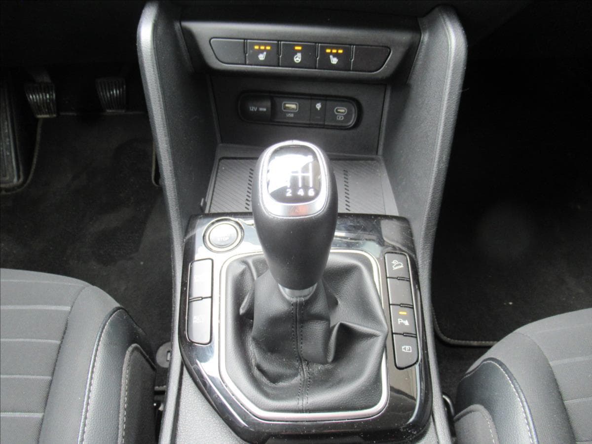 2022 Kia Sportage - 11