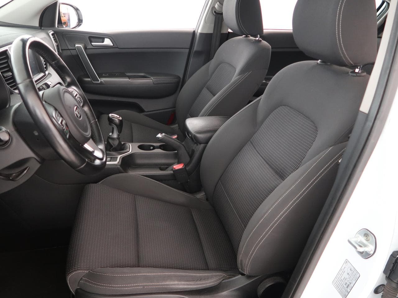 2016 Kia Sportage - 16