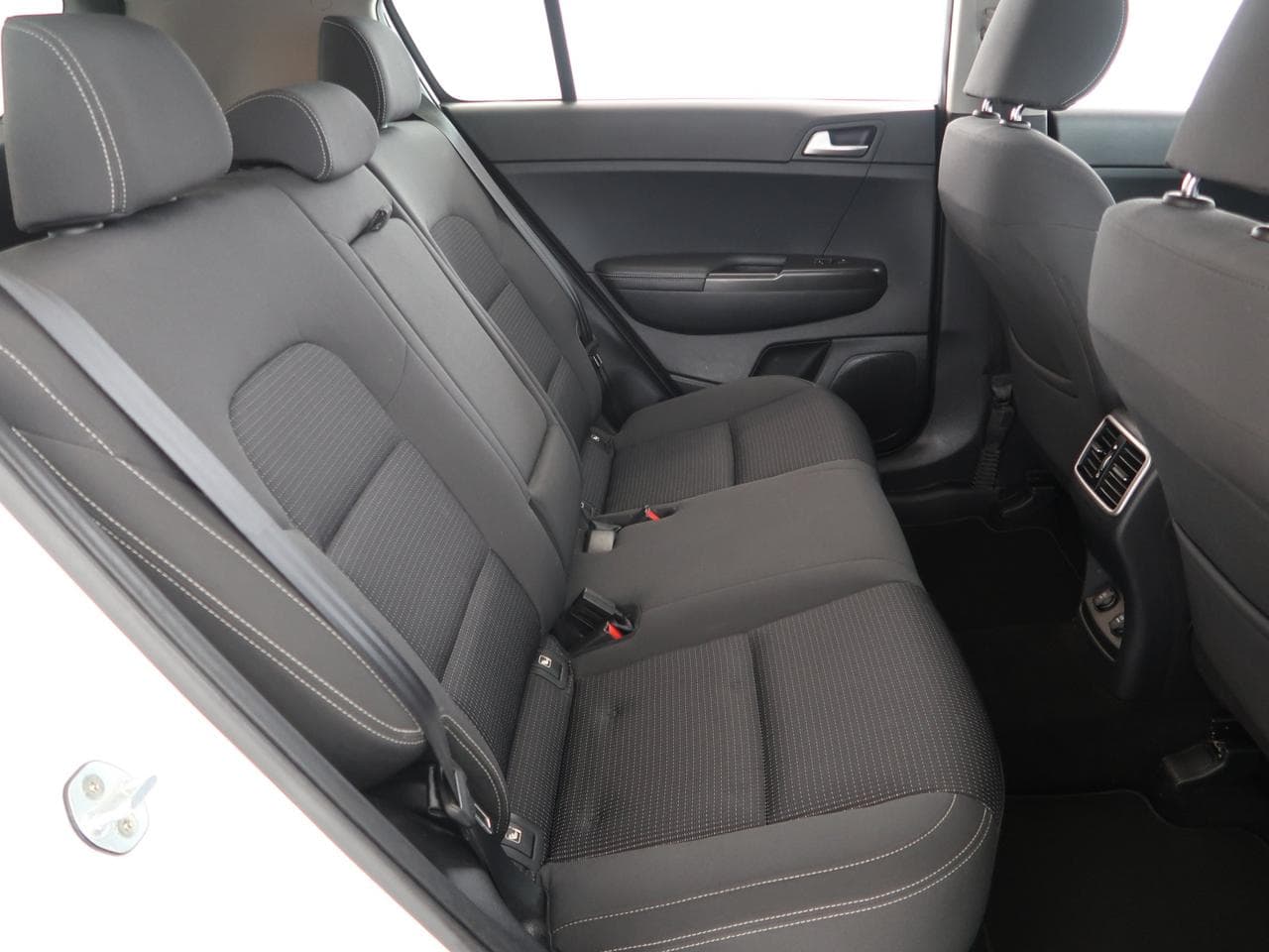 2016 Kia Sportage - 13