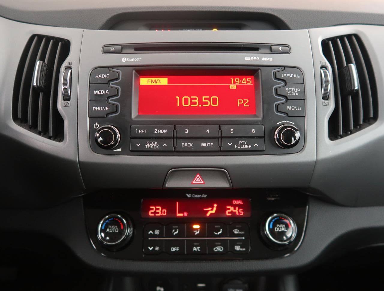 2016 Kia Sportage - 18