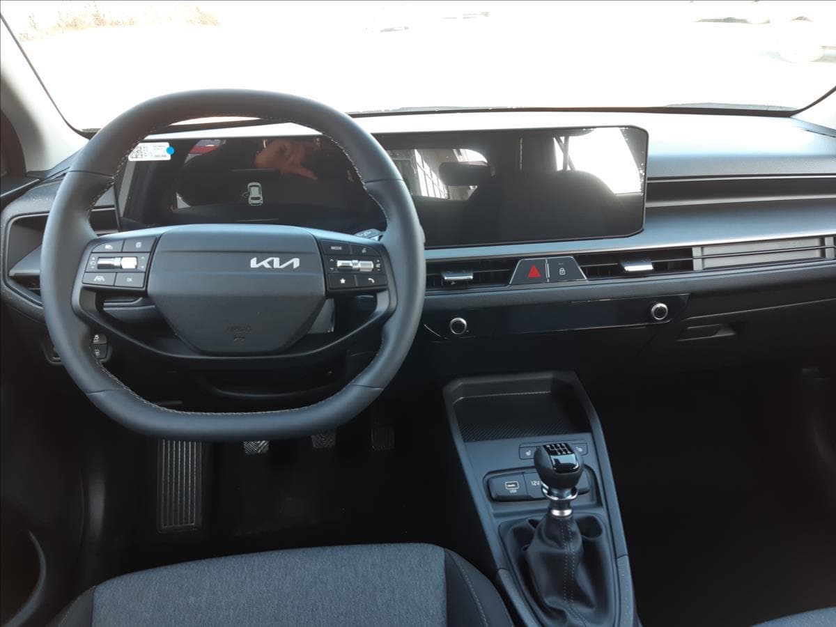 2025 Kia Stonic - 10