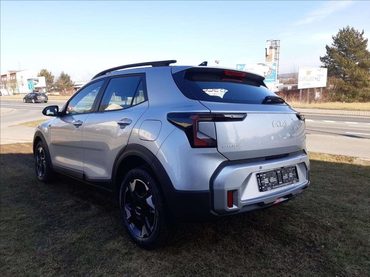 2025 Kia Stonic - 3