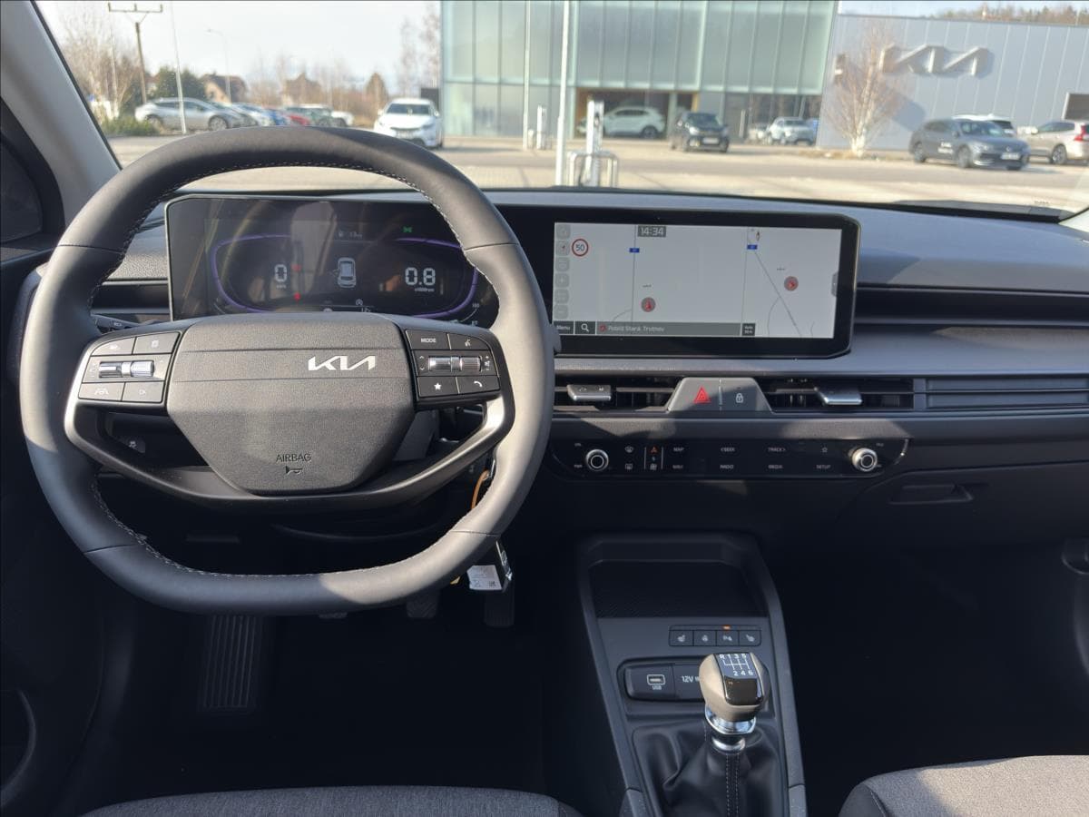 2025 Kia STONIC - 11
