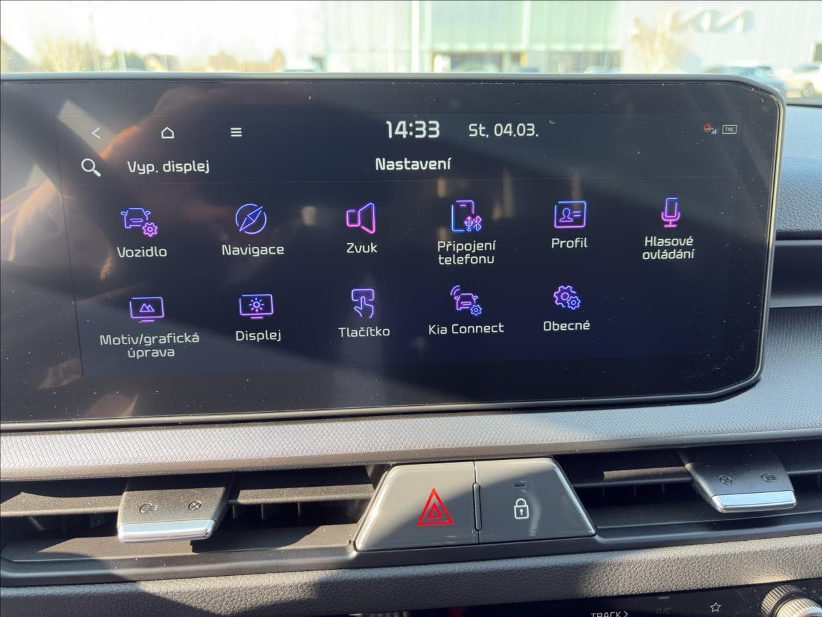2025 Kia STONIC - 13