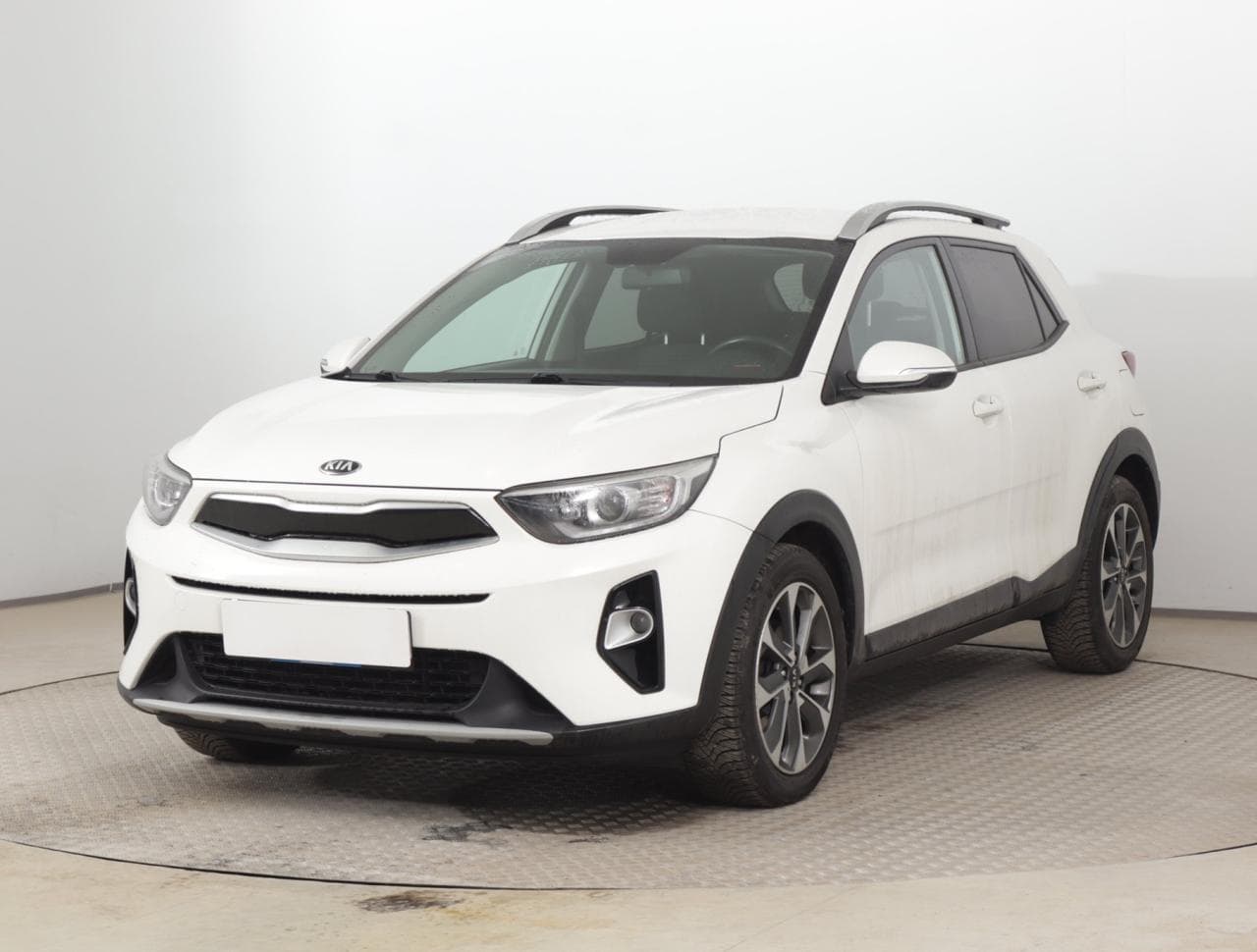 2019 Kia Stonic - 3