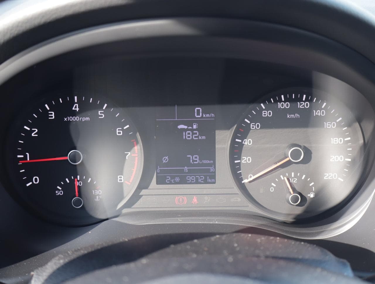 2019 Kia Stonic - 17