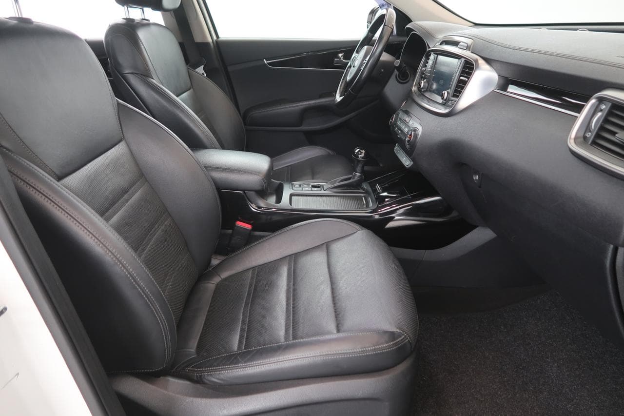 2015 Kia Sorento - 12