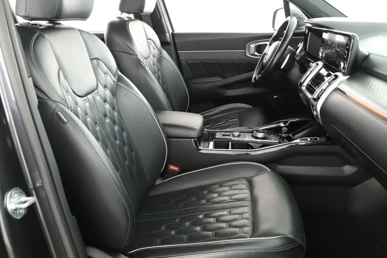 2021 Kia Sorento - 10