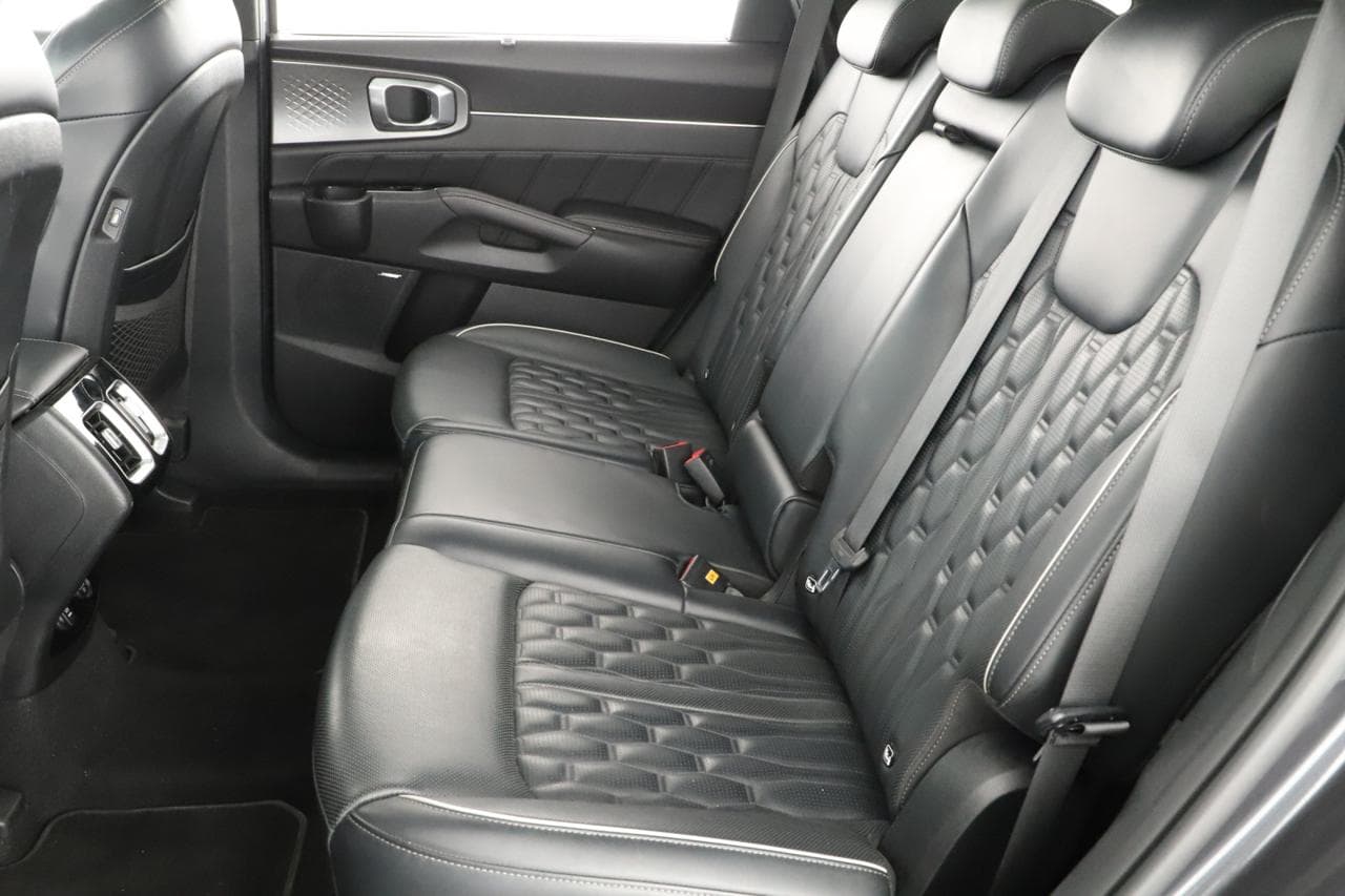 2021 Kia Sorento - 12