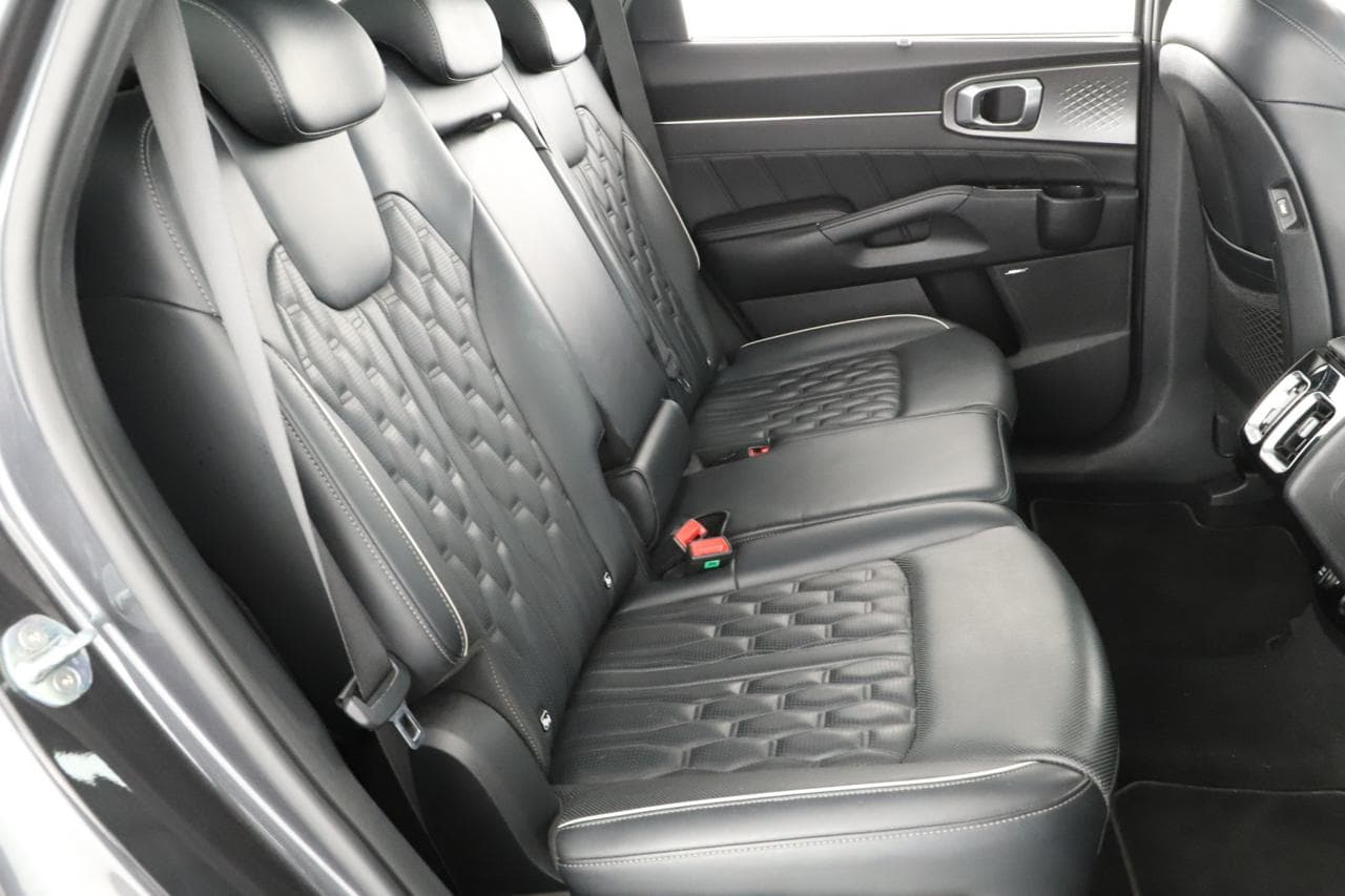 2021 Kia Sorento - 11