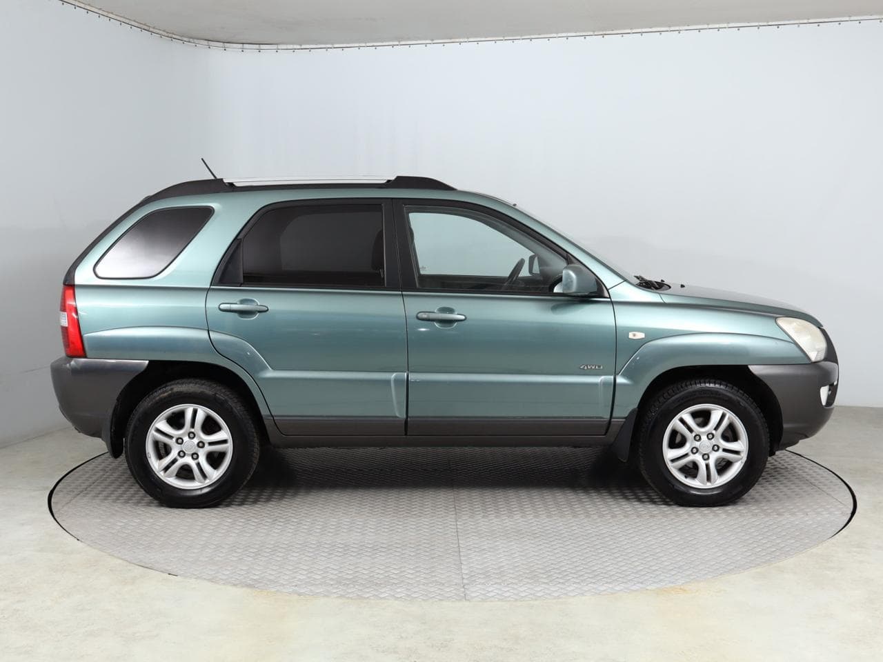 2006 Kia Sportage - 8