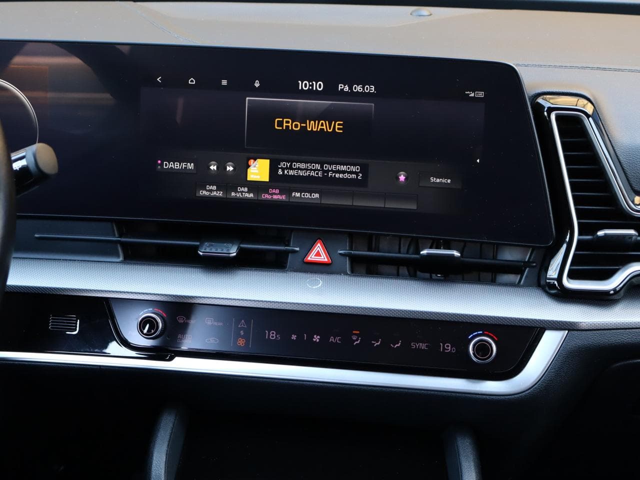 2022 Kia Sportage - 16