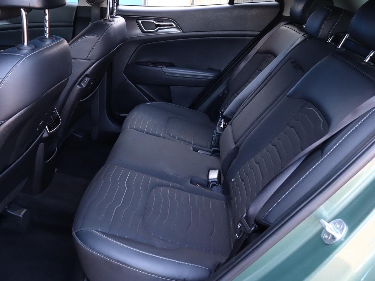 2022 Kia Sportage - 13