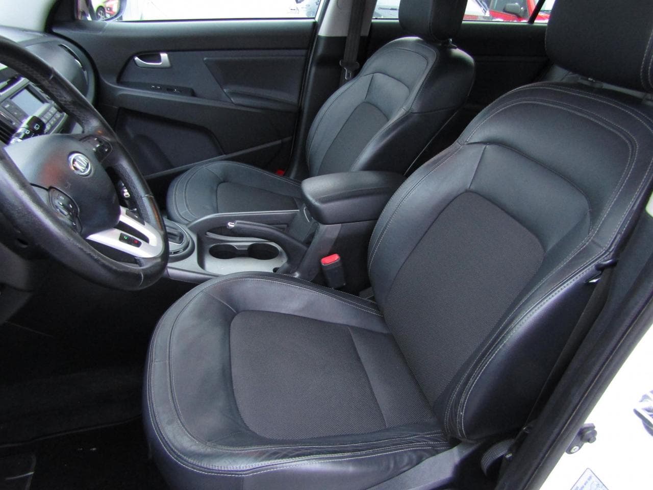 2011 Kia Sportage - 9