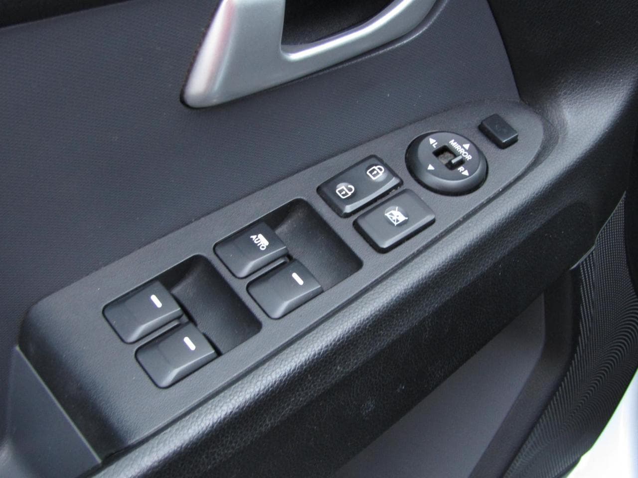 2011 Kia Sportage - 11