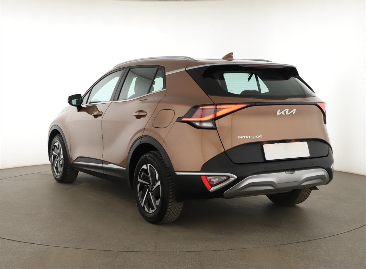 2022 Kia Sportage - 5