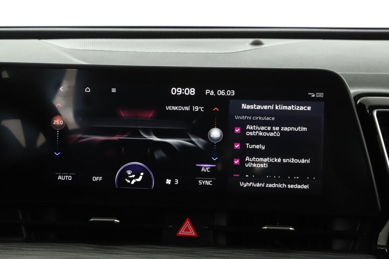 2022 Kia Sportage - 19