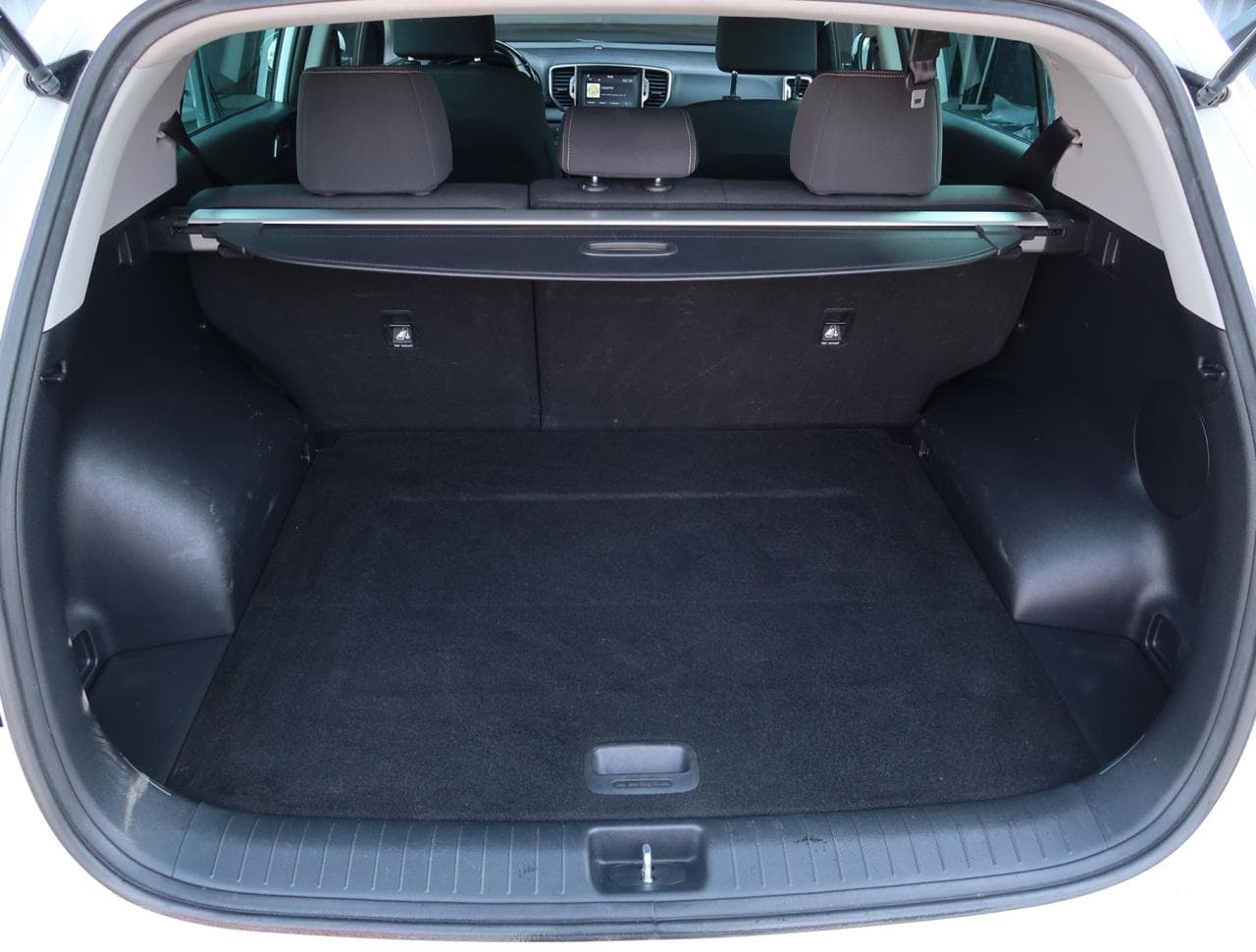 2017 Kia Sportage - 19