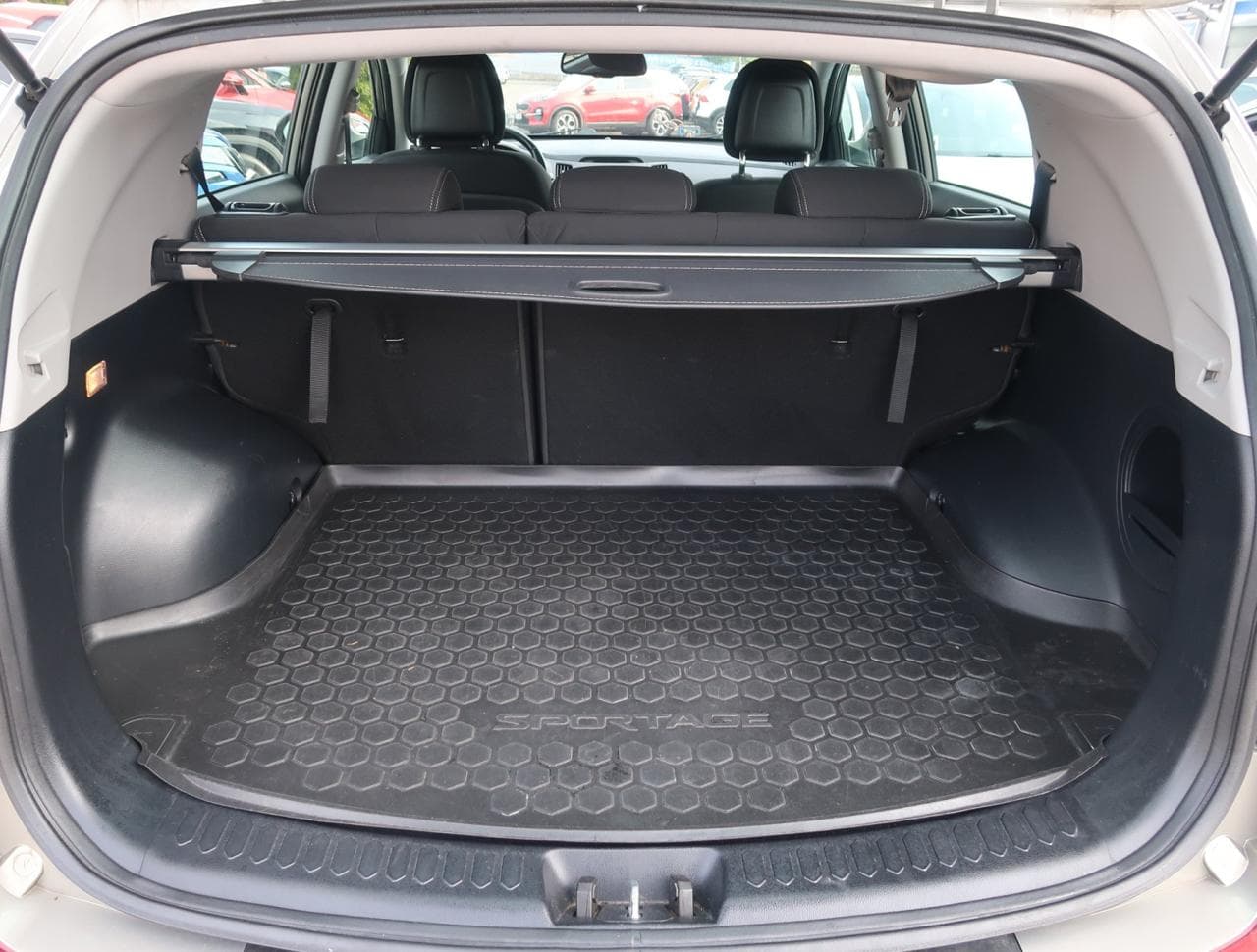 2013 Kia Sportage - 19