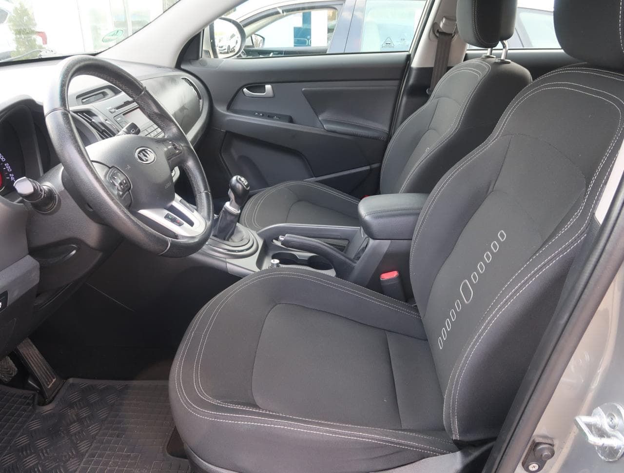 2013 Kia Sportage - 16