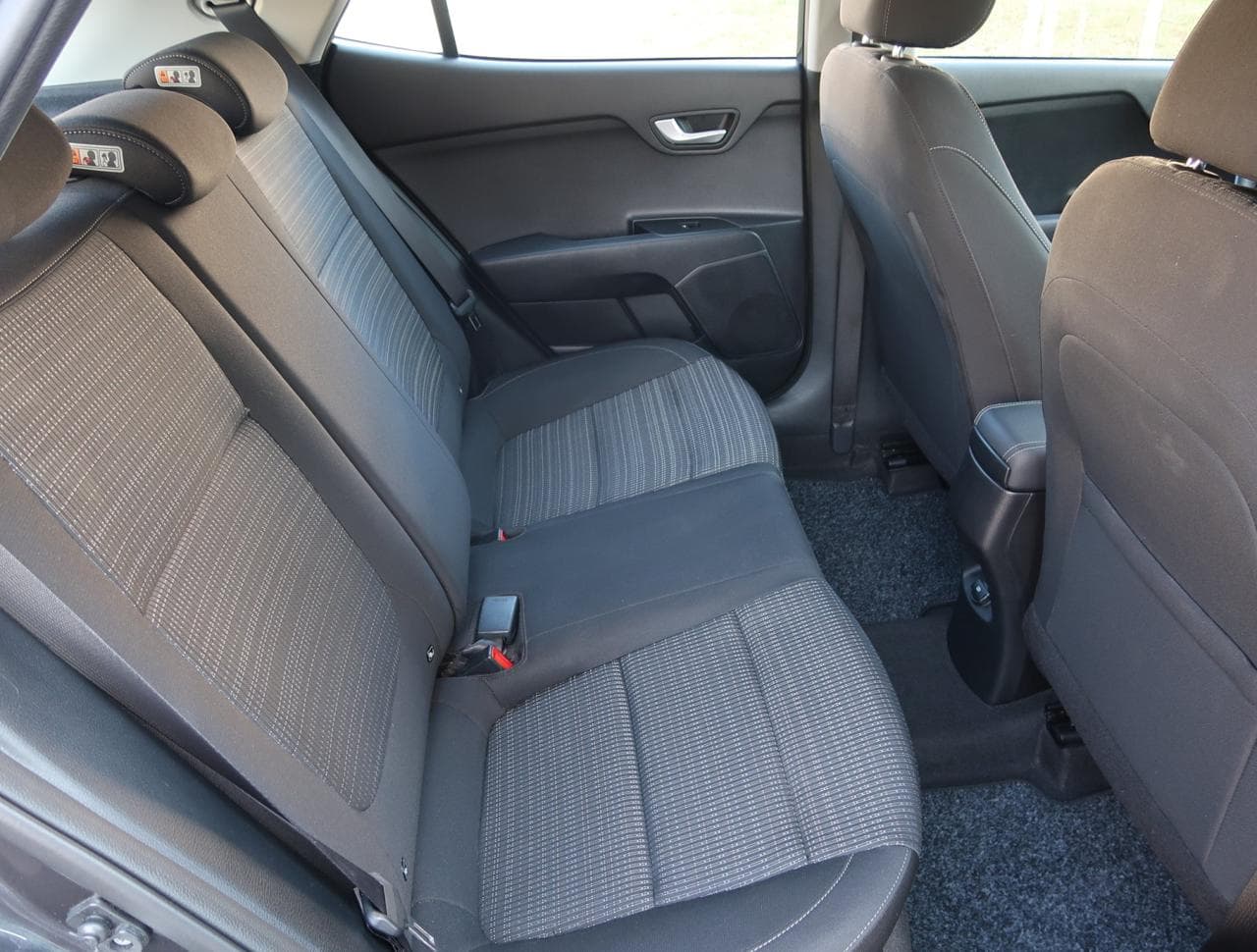 2018 Kia Stonic - 13