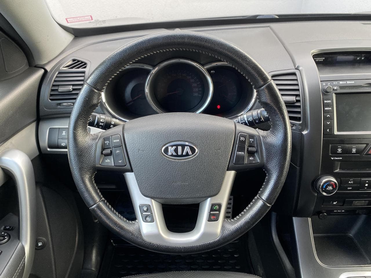 2011 Kia Sorento - 21