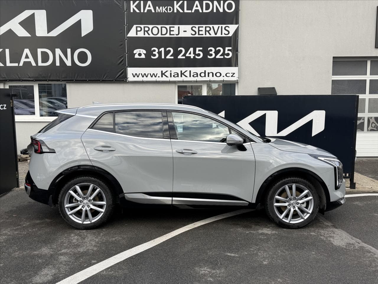 2025 Kia SPORTAGE - 3