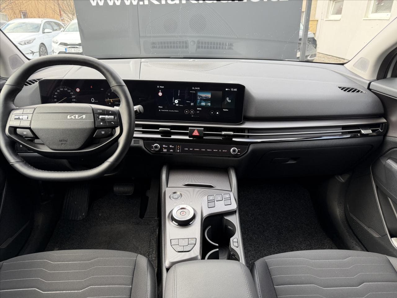 2025 Kia SPORTAGE - 6