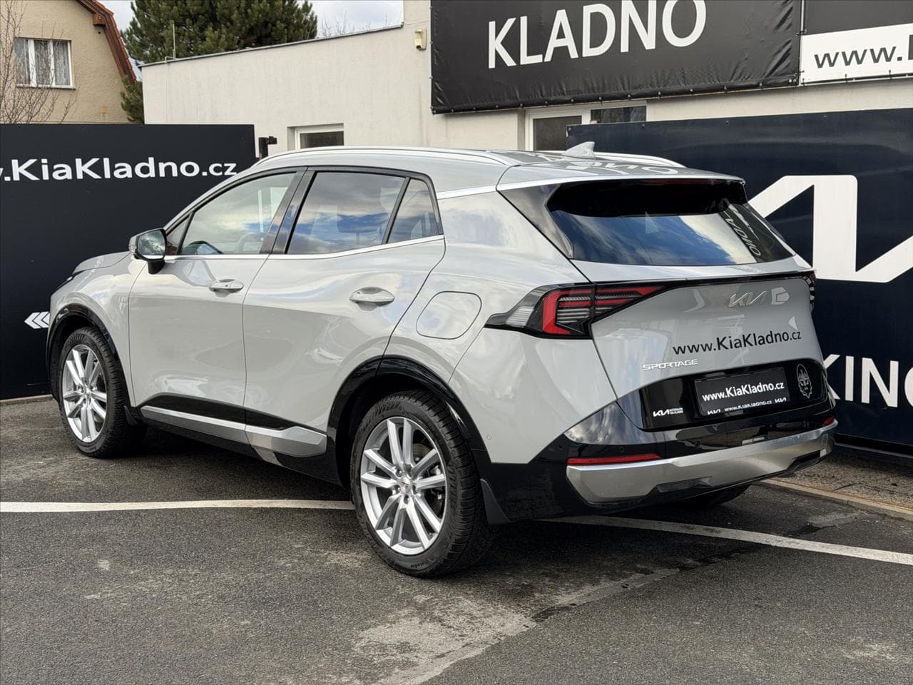 2025 Kia SPORTAGE - 4