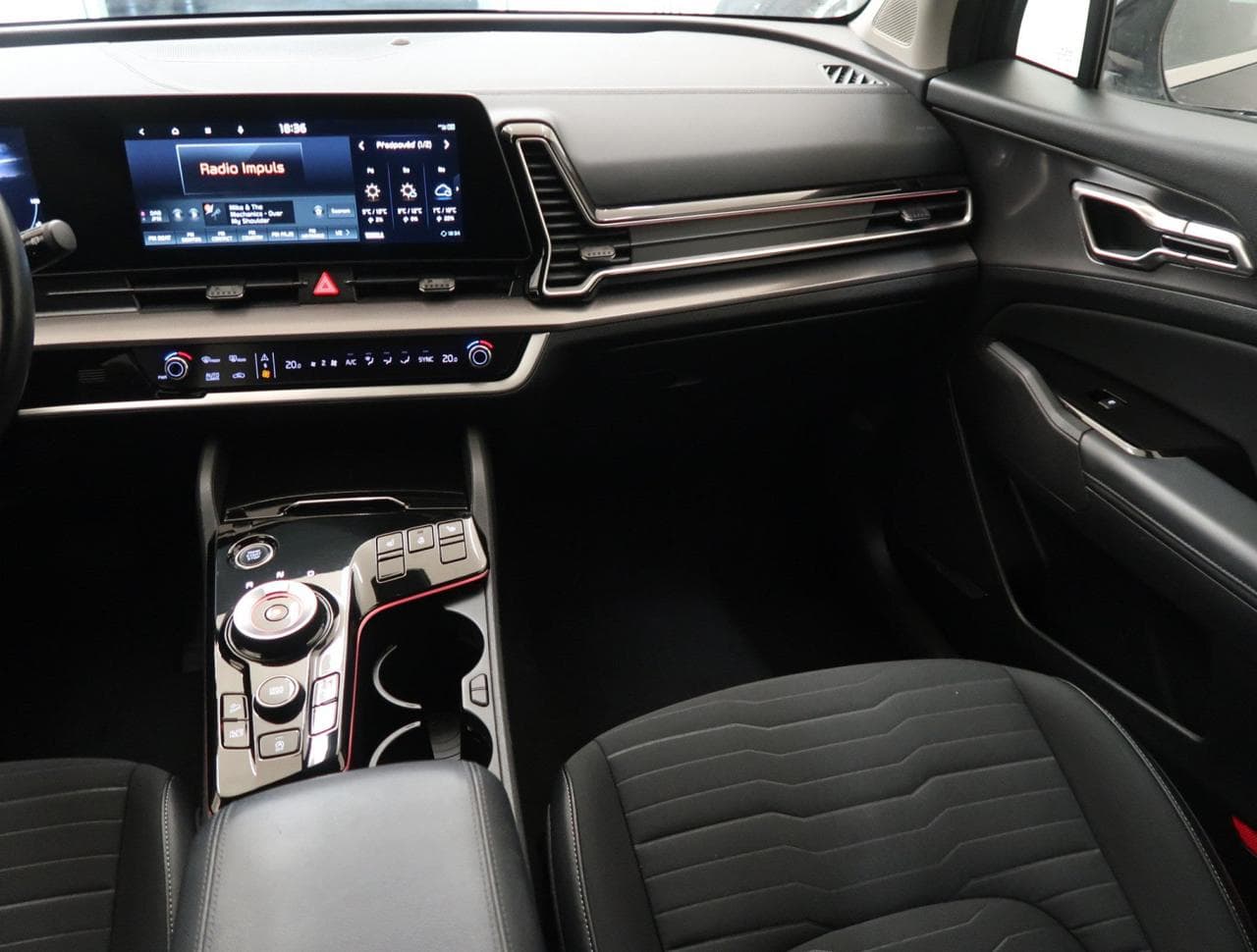 2022 Kia Sportage - 11